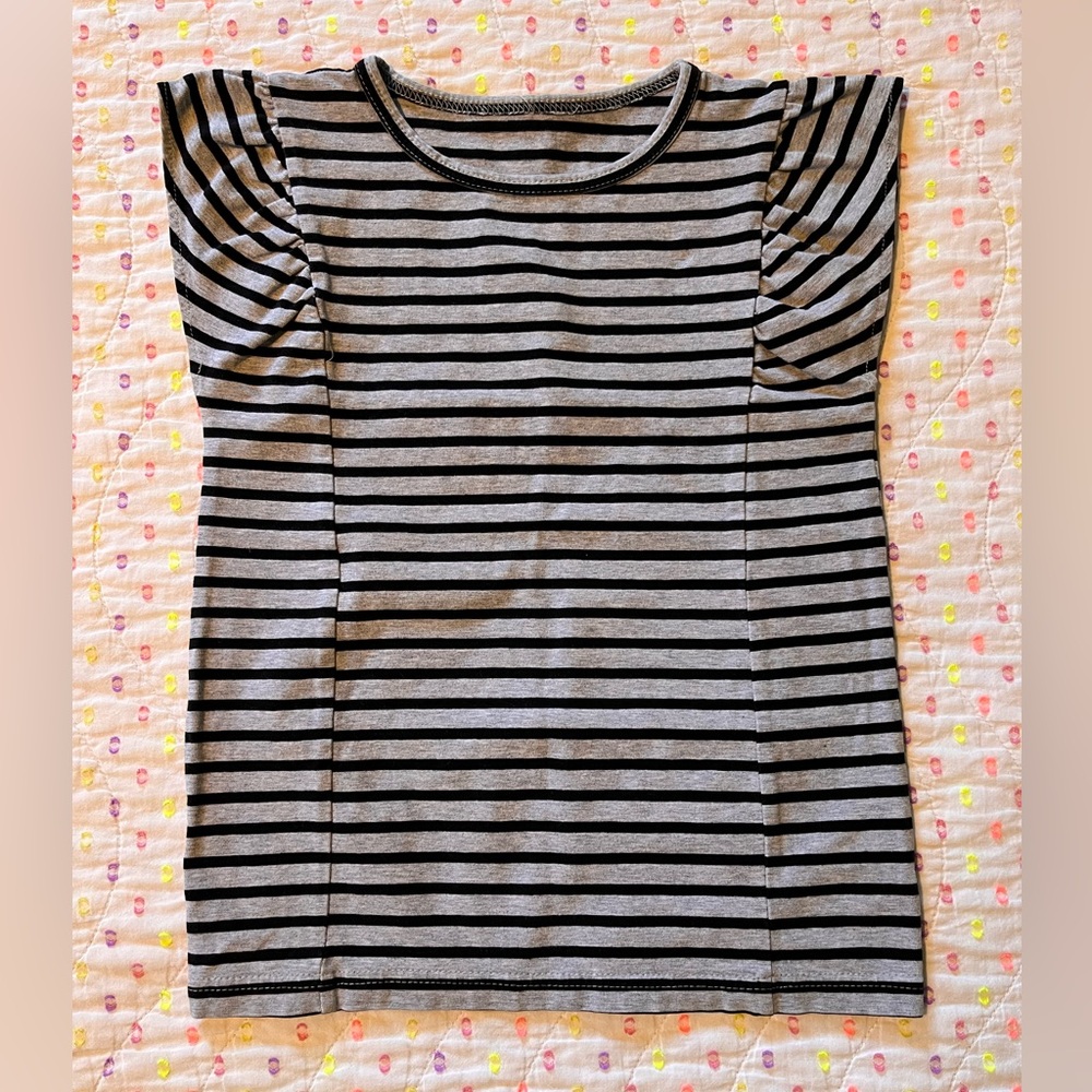 Peekaboo Beans Ruffle Shoulder Tank Top